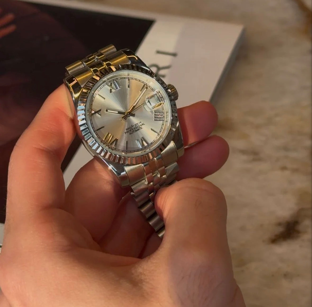 SEIKOJUST | ROMAN CHAMPAGNE